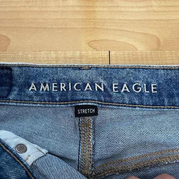 American Eagle Ripped High Rise Jeans - Picture 2 of 5